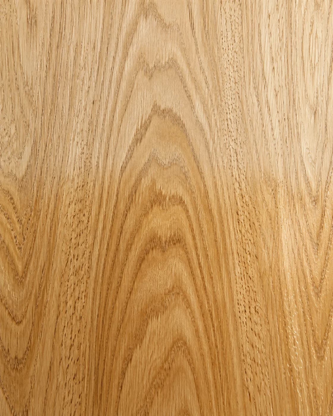 Close-up of Natural oak veneer